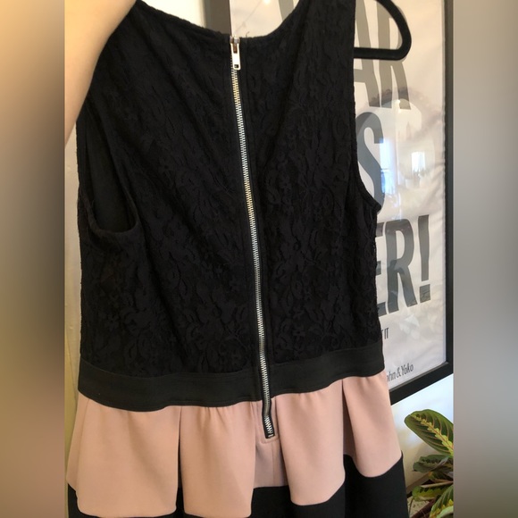 Large Lace Black and Boush Color Block Cocktail Dress - Picture 4 of 4